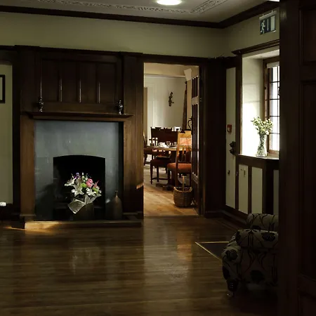 فندق Nanny Brow